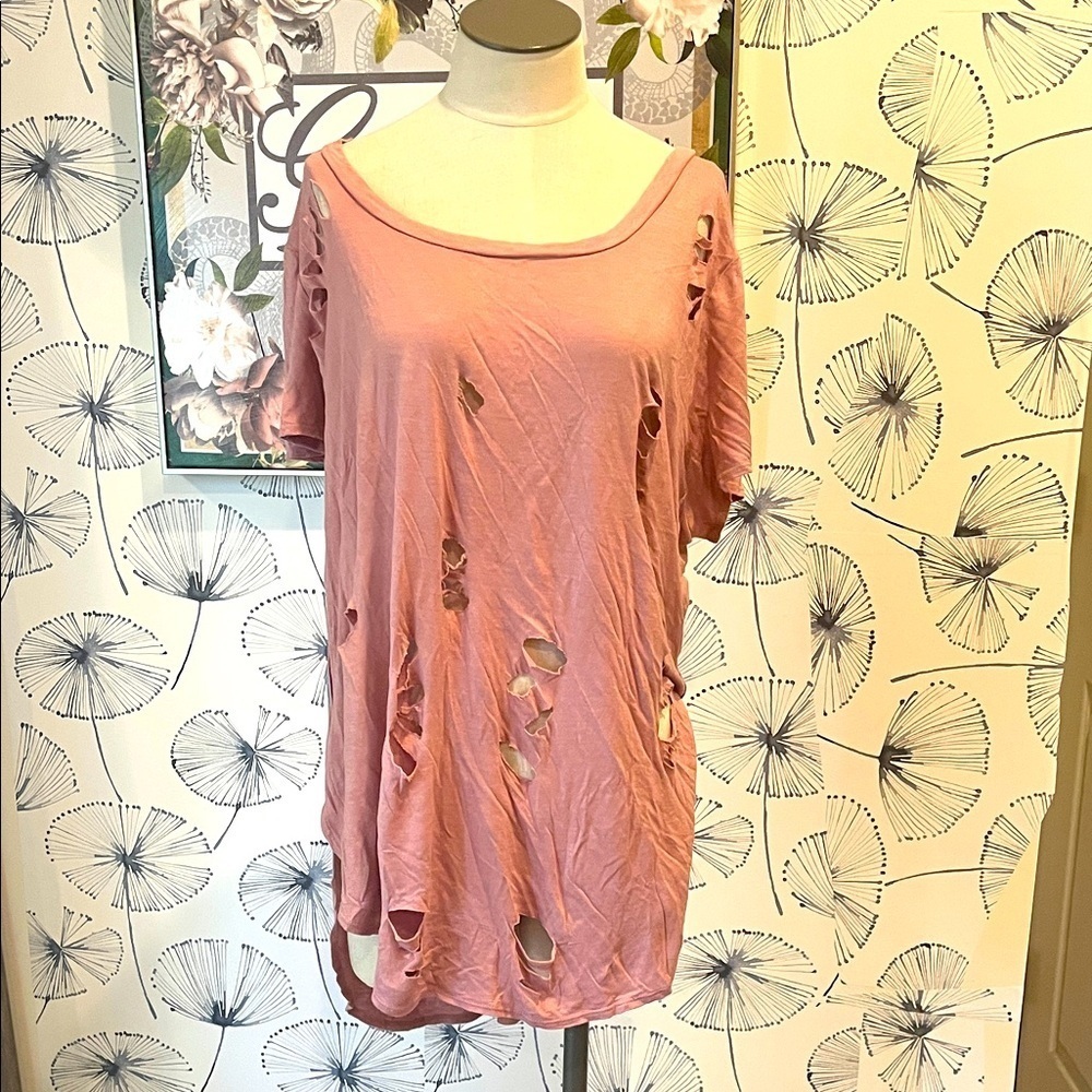 Persaya 2XL Pink Distressed Women Top